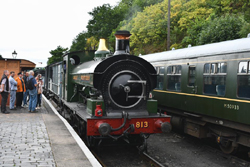   905
