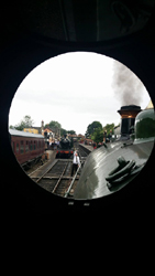   895a
