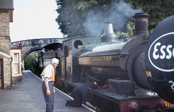 GWR 813
