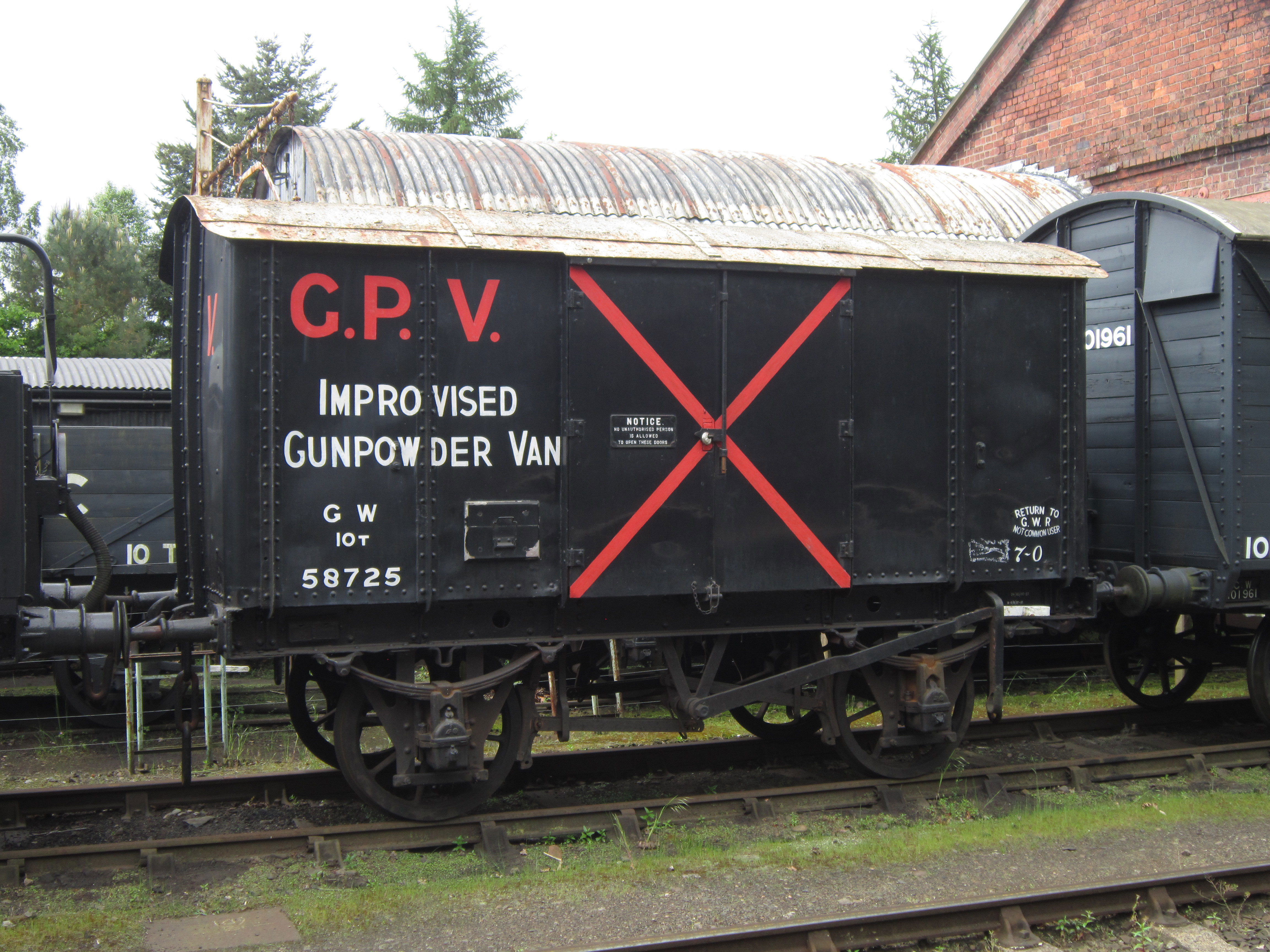   58725
